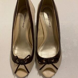 Predictions Two Tone Dark Brown/Tan Peek Toe Shoe